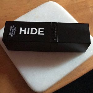 HIDE concealer warm beige